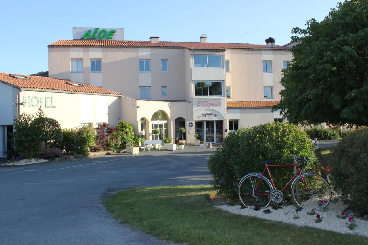 Logis Hotel Restaurant Aloe Les Herbiers Dış mekan fotoğraf
