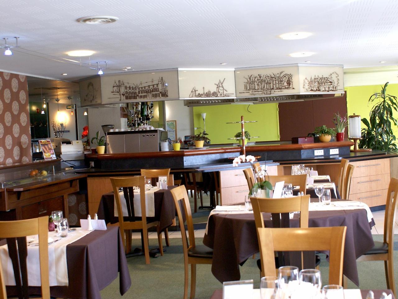Logis Hotel Restaurant Aloe Les Herbiers Dış mekan fotoğraf