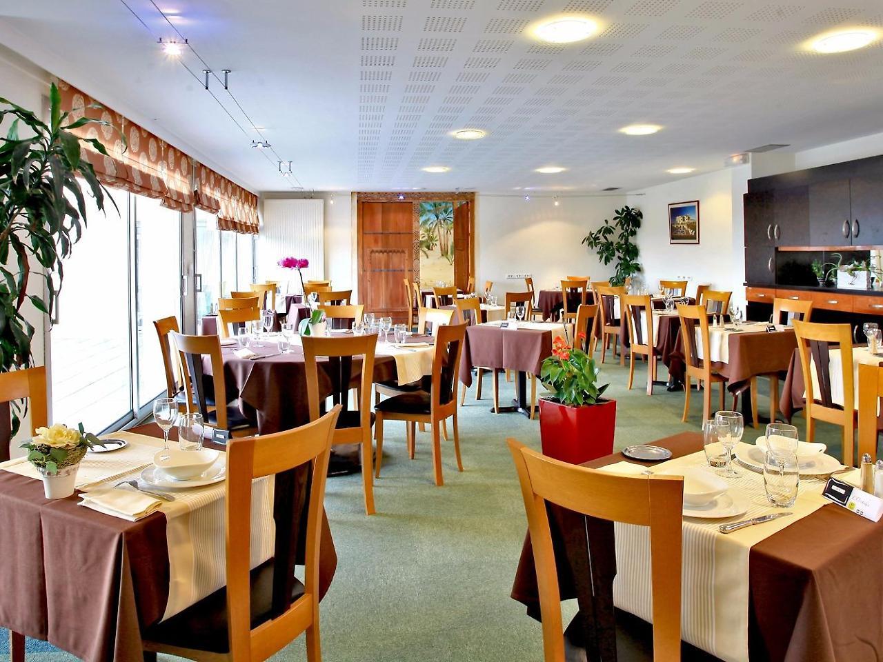 Logis Hotel Restaurant Aloe Les Herbiers Dış mekan fotoğraf