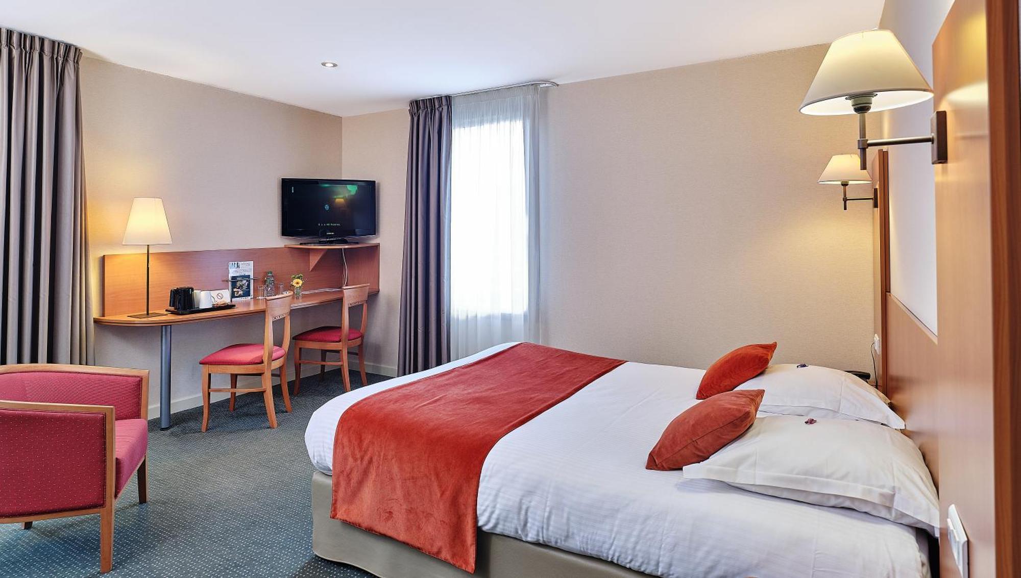 Logis Hotel Restaurant Aloe Les Herbiers Dış mekan fotoğraf