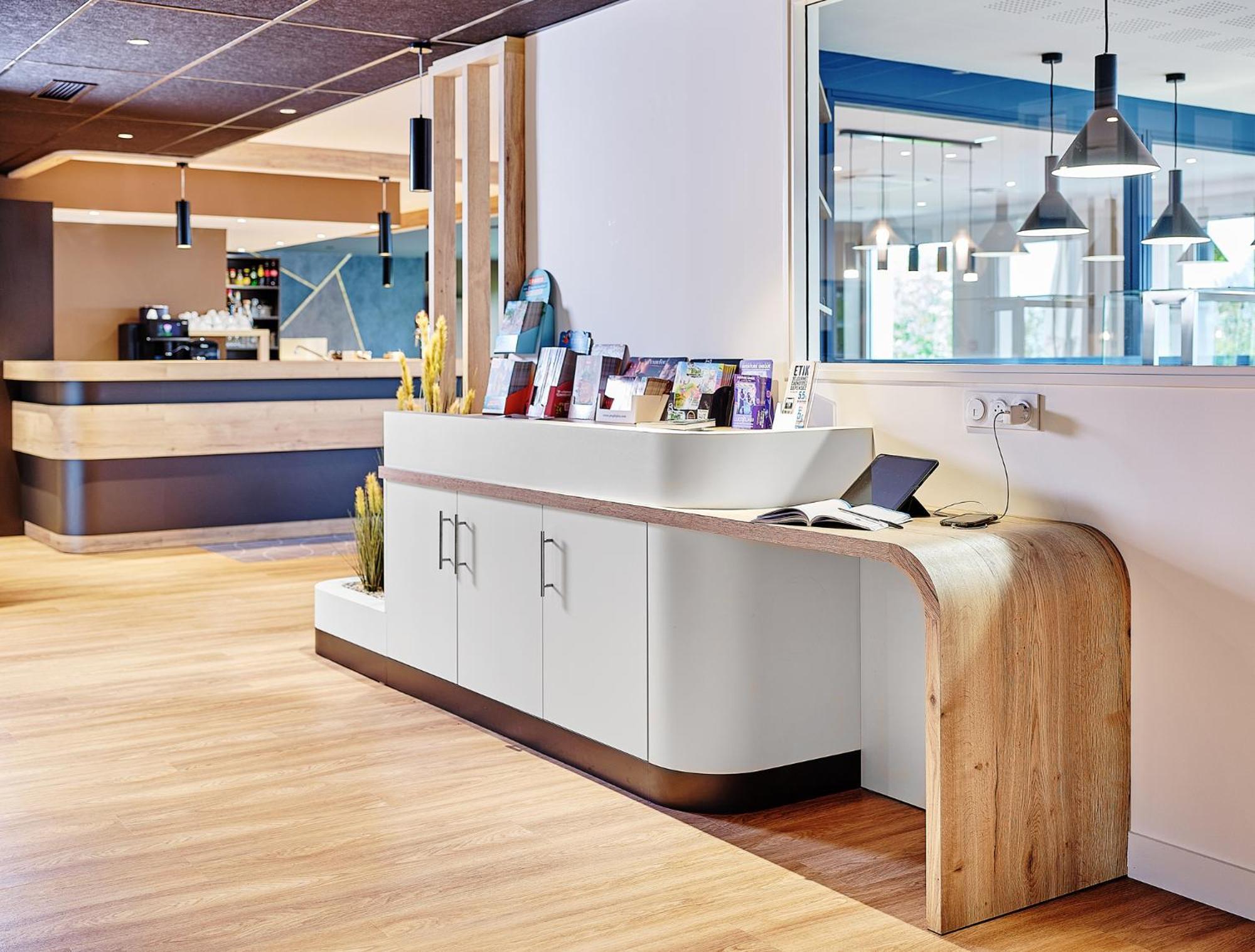 Logis Hotel Restaurant Aloe Les Herbiers Dış mekan fotoğraf